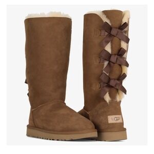 UGG Australia‎ Bailey Bow II Women's Suede Sheepskin Boots, Chestnut, Size 8